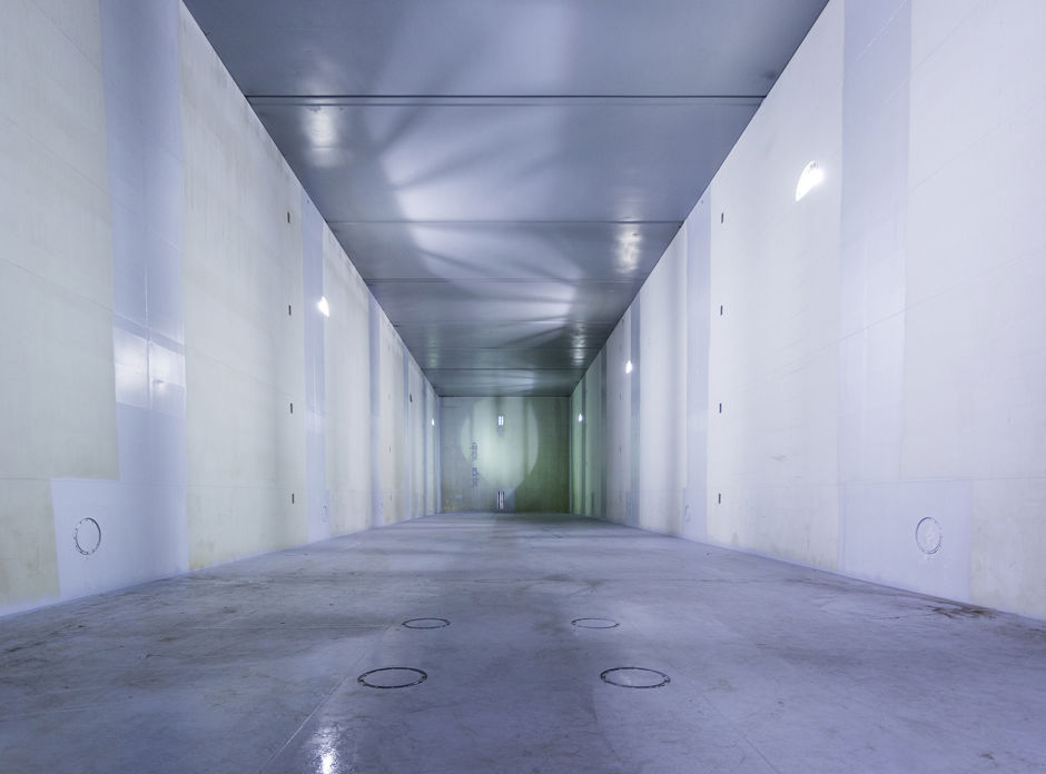 Box Shaped Hold Easymax